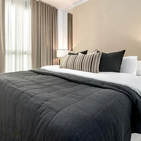 Mesas * Эстепона